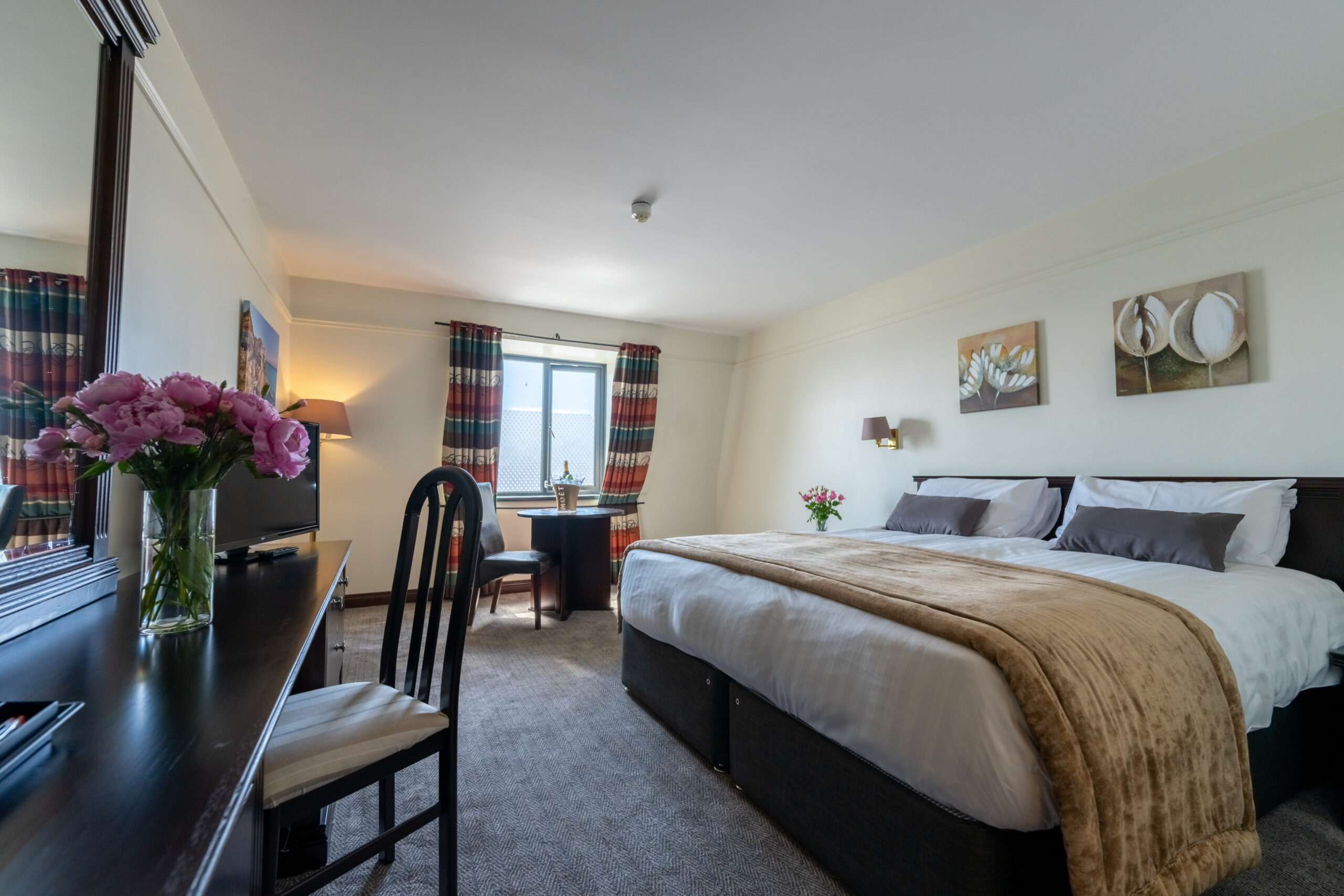 Rooms & Suites – Marine Court Hotel 28 2 at the Marine Court Hotel, Bangor
